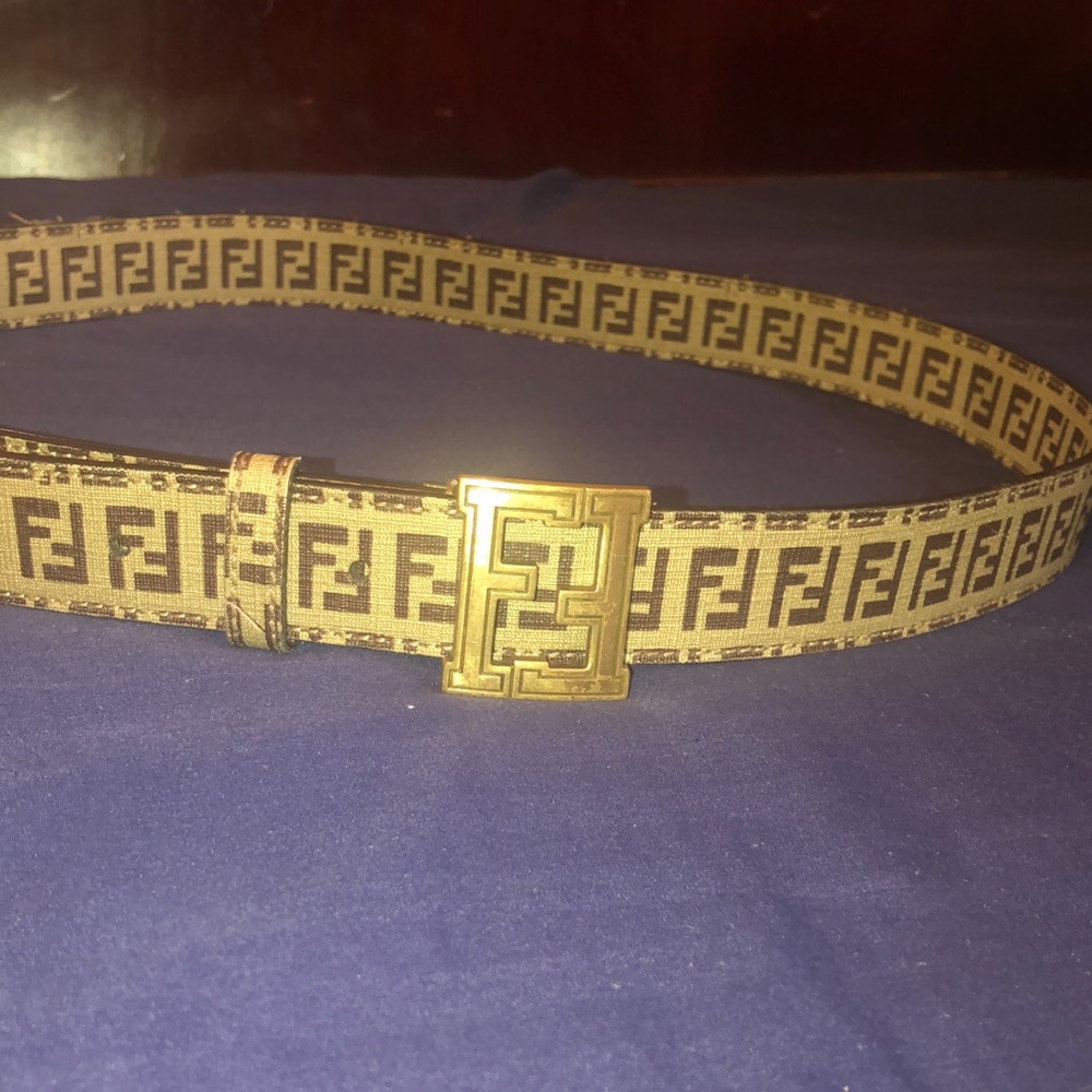 Men’s Vintage Fendi Belt